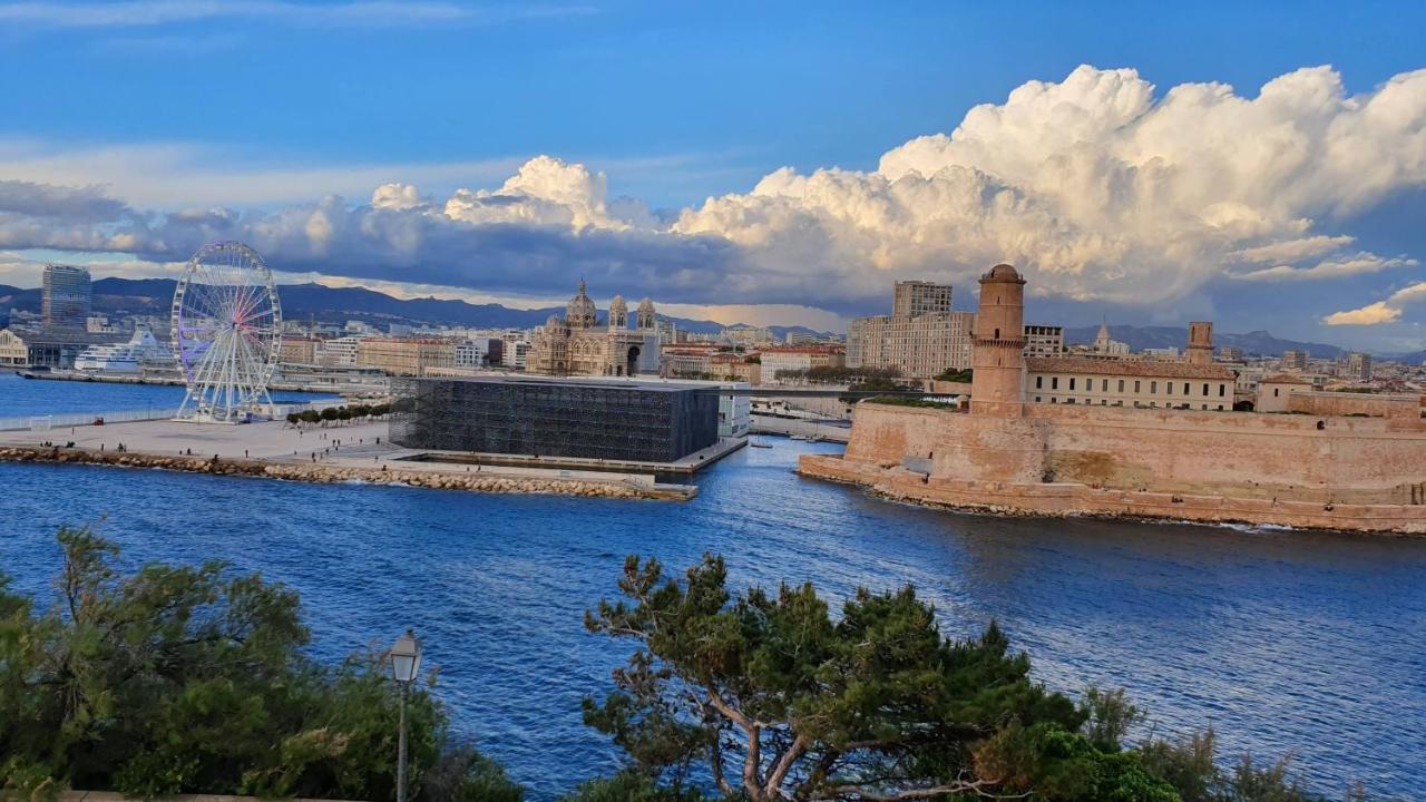 Appartement ESCALE MARSEILLAISE, Grand T2 calme, près du Vieux Port pour 2 a 4 personnes, NETTOYAGE RIGOUREUX à Marseille Extérieur photo