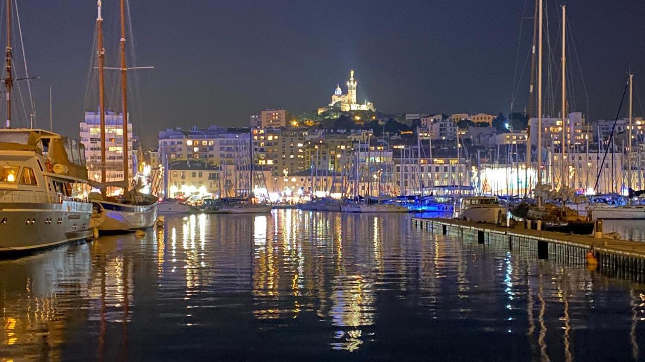 Appartement ESCALE MARSEILLAISE, Grand T2 calme, près du Vieux Port pour 2 a 4 personnes, NETTOYAGE RIGOUREUX à Marseille Extérieur photo